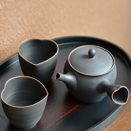 Koryu Heart Tea Set