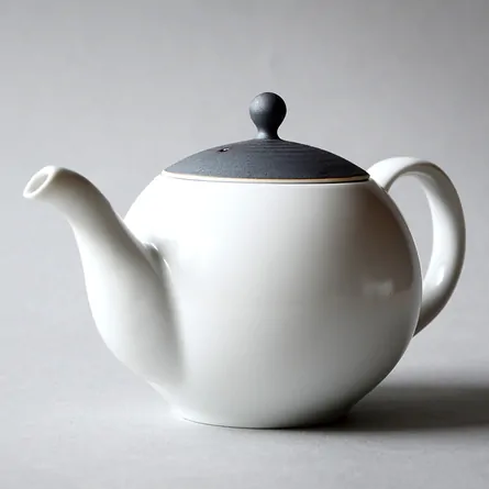 Sabisenmon Teapot