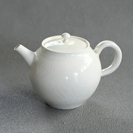 Taisen White Ushirode Kyusu