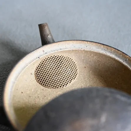 淳蔵 黒金彩極平急須