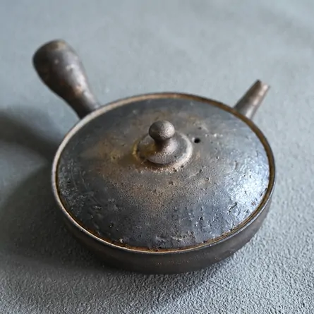 淳蔵 黒金彩極平急須