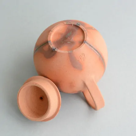 Taisen Hidasuki Ushirode Marugata Kyusu