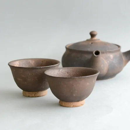 淳蔵黒金彩小湯呑　