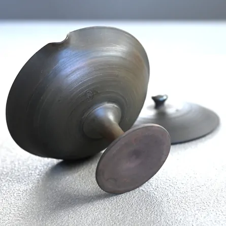 玉光火窯変高台絞り出し