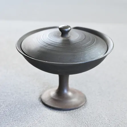 玉光火窯変高台絞り出し