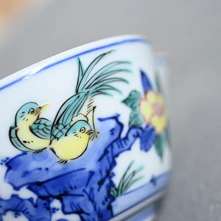 昭阿弥　色絵花鳥宝瓶