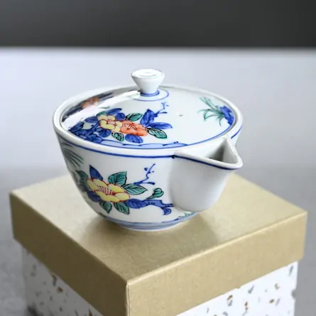 昭阿弥　色絵花鳥宝瓶