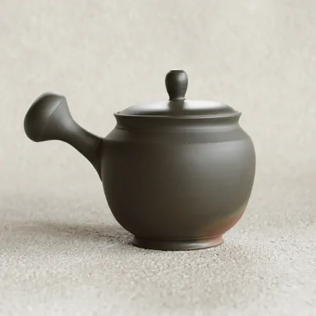 Kōshi Hiyōhen Kōdai Tsubogata Kyusu