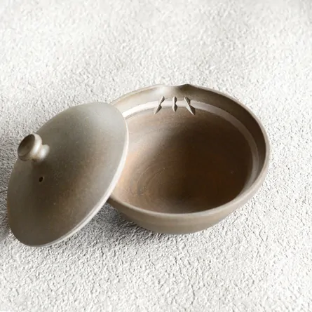 Yutaka Yakishime Shiboridashi