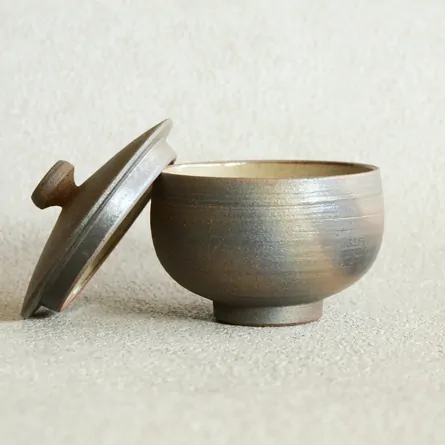 Hōzan Futatsuki Ibushi Kumidashiwan 