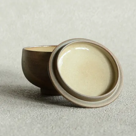 Hōzan Futatsuki Ibushi Kumidashiwan 