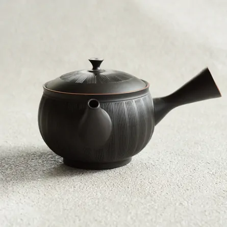 鯉江廣黒泥櫛目碗型急須