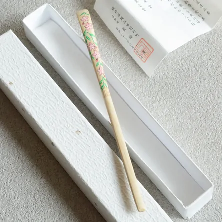 Shirotake Chashaku Shidarezakura 