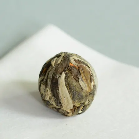 工芸茶双龍戯珠