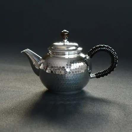 Silver Tsuchime Kokudan Tsumami Ushirode Kyusu 