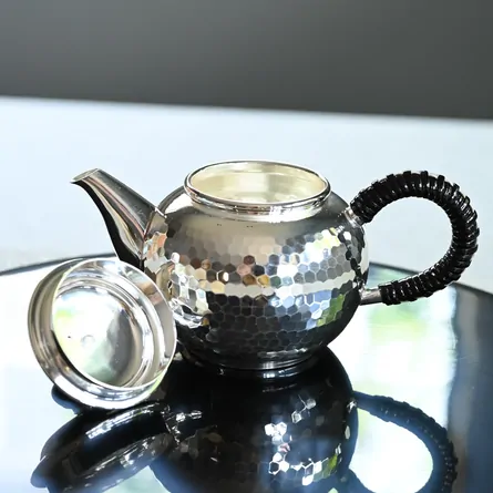 Silver Tsuchime Kokudan Tsumami Ushirode Kyusu 