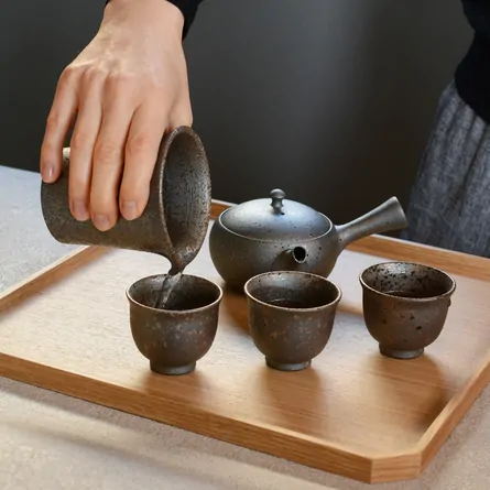 Tokuta Haiyu Teaset
