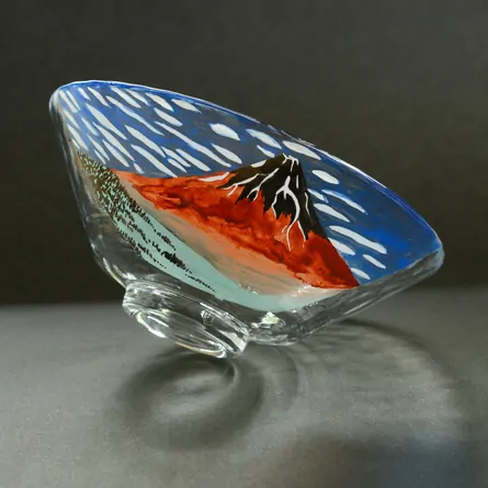 ガラス平茶碗赤富士