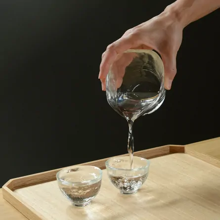 Tsugaru Glass Katakuchi