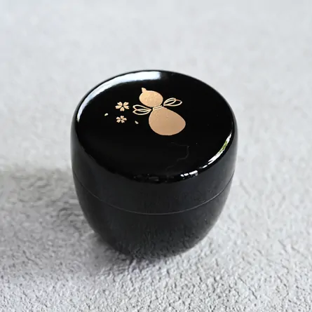 Issun Hachibu Natsume Hisago