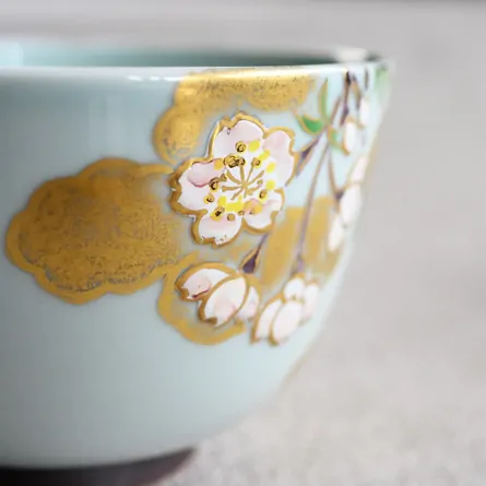 青磁茶碗 常照皇寺 九重桜