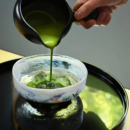 Glass Badarai Chawan Kawasemi