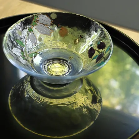 Glass Hira Chawan Hotarubukuro ni Hotaru