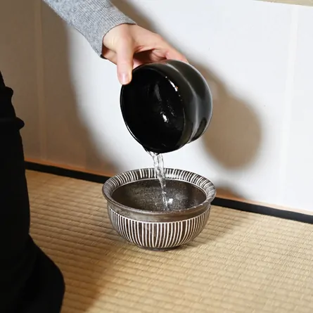 グレー十草建水