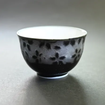 銀彩小煎茶椀