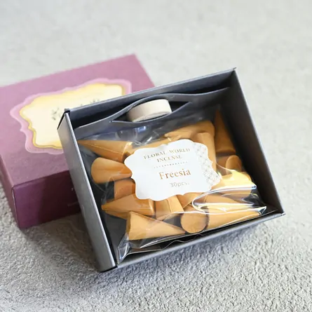 Floral World - Freesia