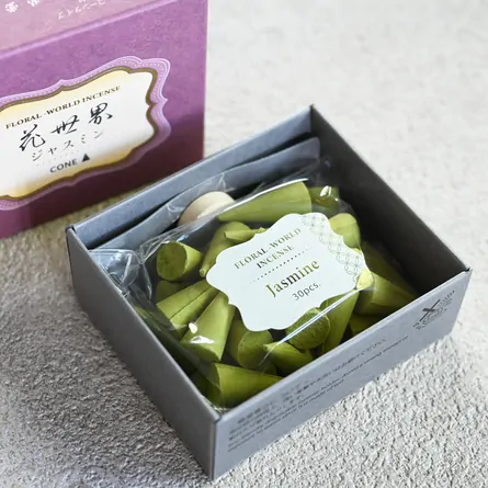 Floral World - Jasmine