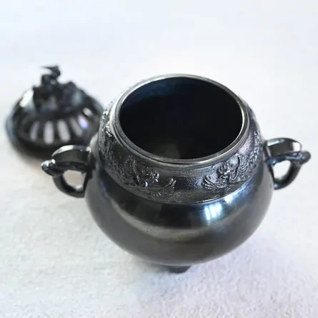 Hōjū Shishifuta Kōrō