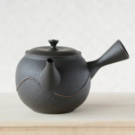 鯉江廣 黒窯変波朱紋急須