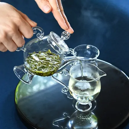 玻璃美人茶壺