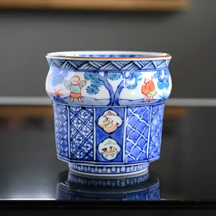 Shōami Iroe Karako Yunomi 