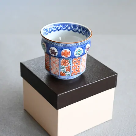 Shōami Iroe Marumon Yunomi 