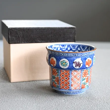 Shōami Iroe Marumon Yunomi 