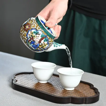 Ko Kutani Style Yokode Kyusu