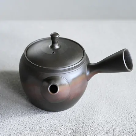 功吏 火窯変高台壺形急須