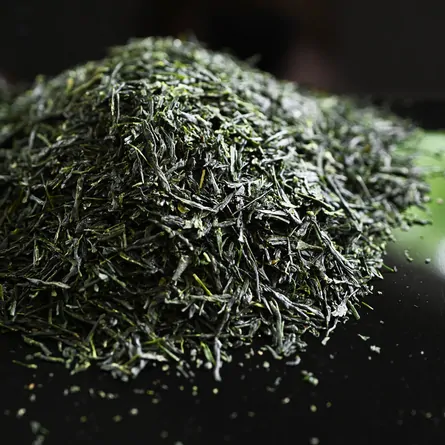 Tongu Kabuse Okuyutaka