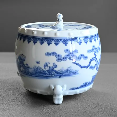 平戸焼白磁水指 染付太鼓胴唐子脚 