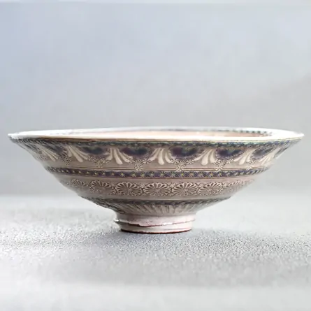 紫彩華紋平茶碗 • コンセプト #2