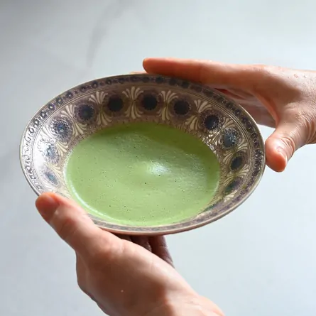 紫彩華紋平茶碗 • コンセプト #3