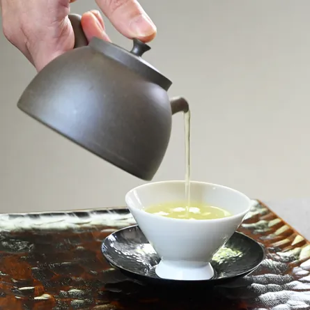 Tokuta Yakishime Yokode Kyusu