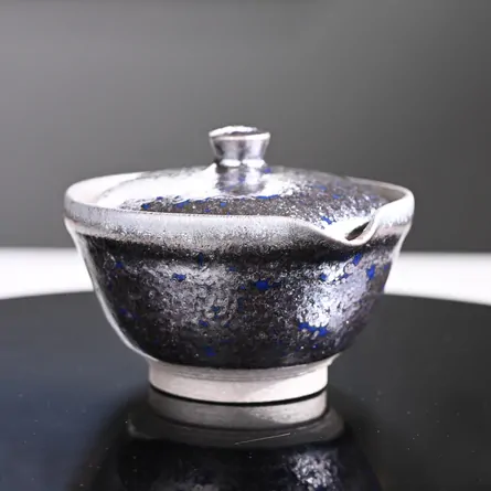 Tsukiyomi Ruri Tenmoku Shiboridashi