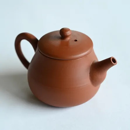 絶品　小代焼中平窯　藁灰釉後手急須(面取)　追加サービスで高級湯呑み　ぐい呑み 陶山 朱泥袋型後手急須 急須 後手急須 - Sazen Tea