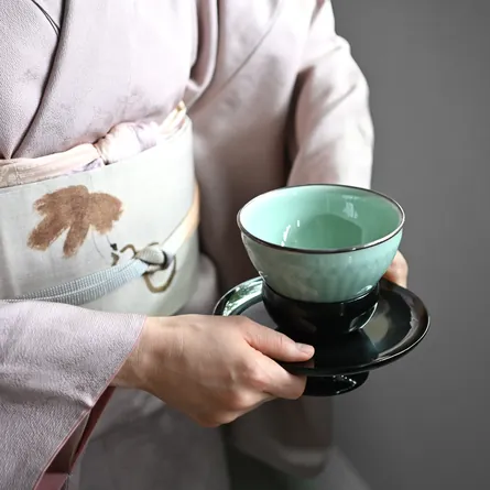 青磁天目茶碗 満月写