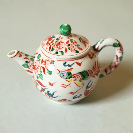 平安清昌　呉須赤絵花鳥後手急須