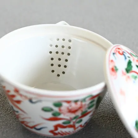 平安清昌　呉須赤絵花鳥宝瓶　