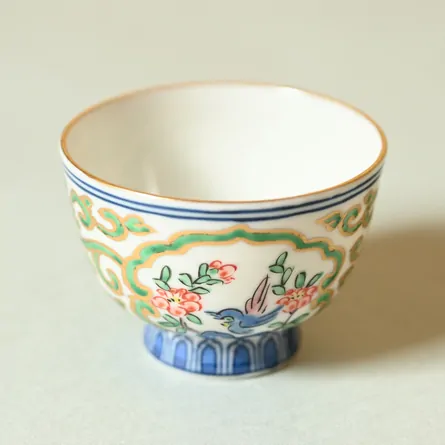 平安清昌 金彩花鳥紋煎茶碗